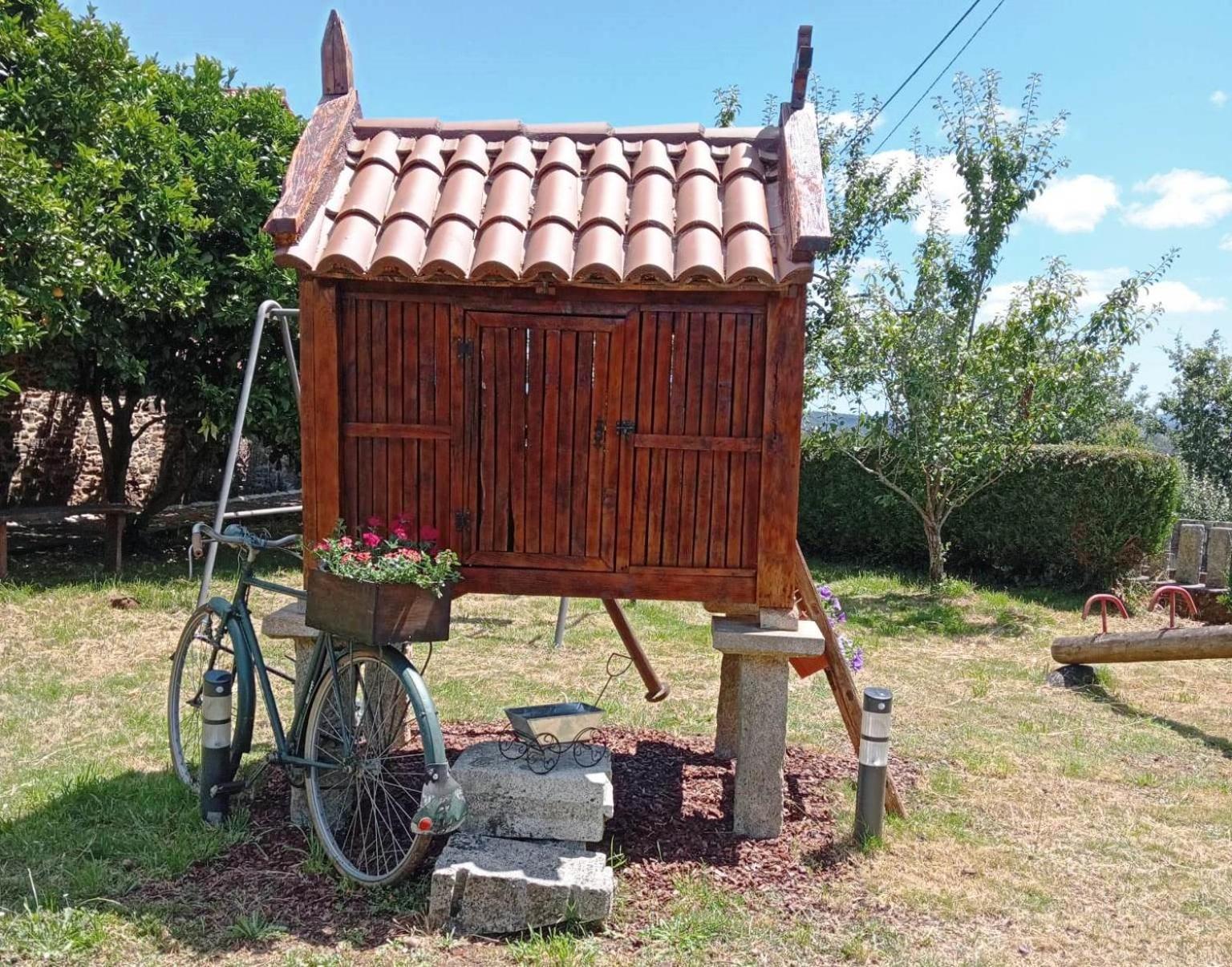 Vila Fogar De Insua Touro Exteriér fotografie